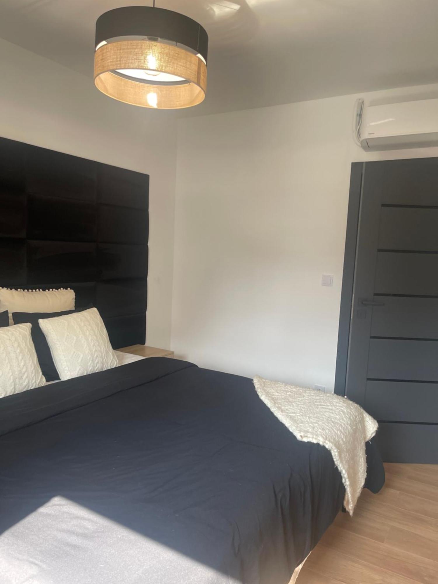 Blisko Ryneczku Apartman Wrocław Kültér fotó